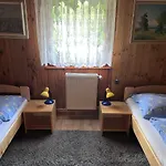 U Myslivce Apartamento Chřibská